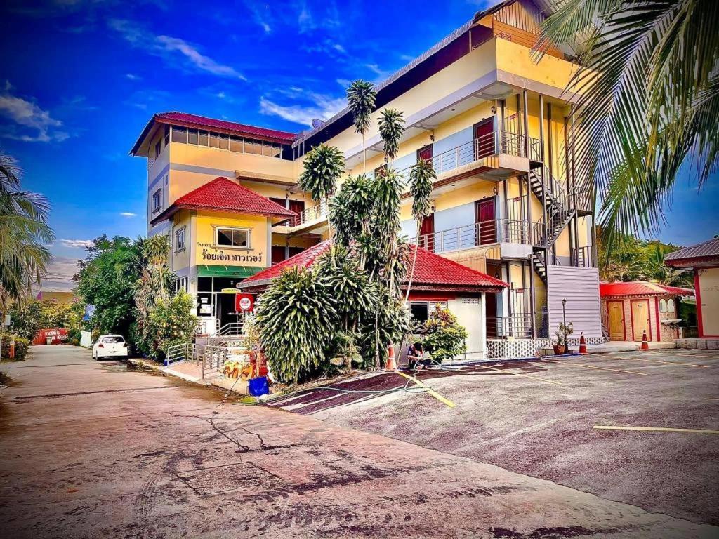 107 Tower Hotel Nan Dış mekan fotoğraf