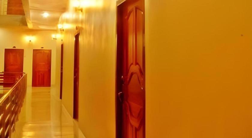 107 Tower Hotel Nan Dış mekan fotoğraf